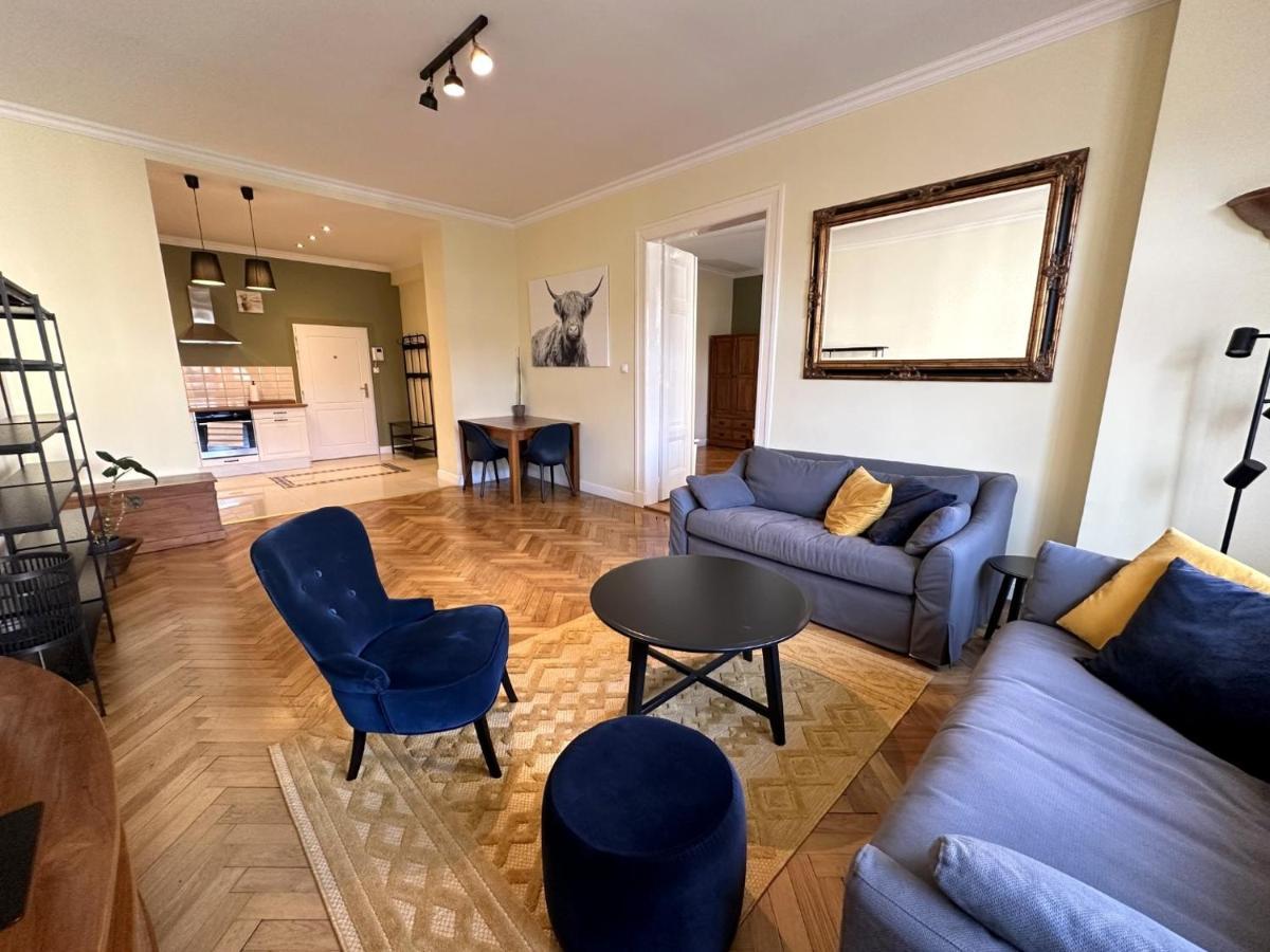 Gorkeho Apartment In City Centre Bratislava Exterior foto
